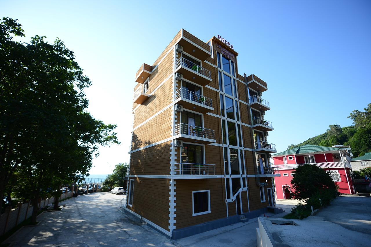 Medea Kwariati Exterior foto